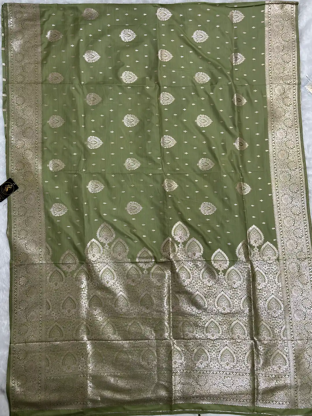 Bamboo Silk Saree for Women - Elegant Olive Green Zari Woven Saree - Image 4